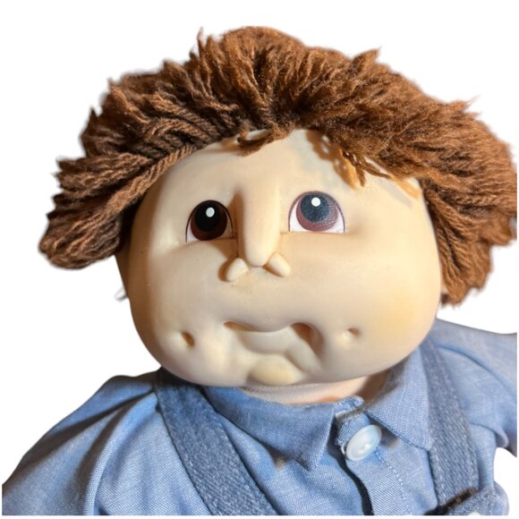 Vtg 1984 COPR MN Thomas CABBAGE PATCH KID Denim Overalls 17.5" tall x 14.5" wide - Picture 2 of 14